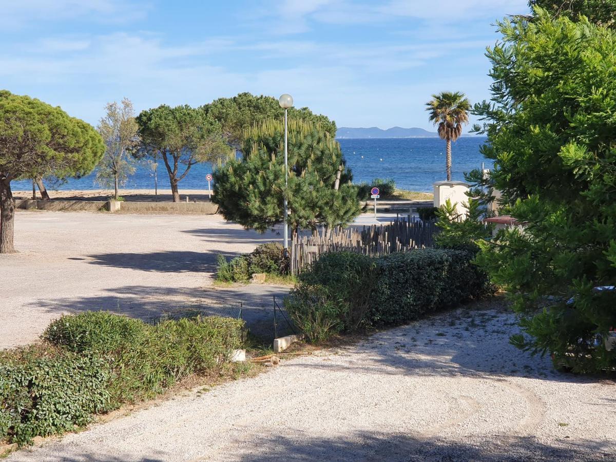Studio Acces Direct A La Plage La Londe-les-Maures Exteriör bild